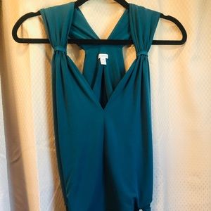 Guess dark green top - size small